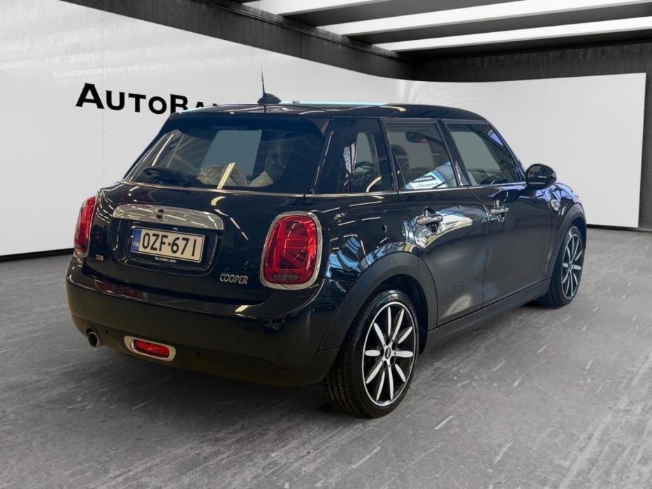 MINI Cooper 2018