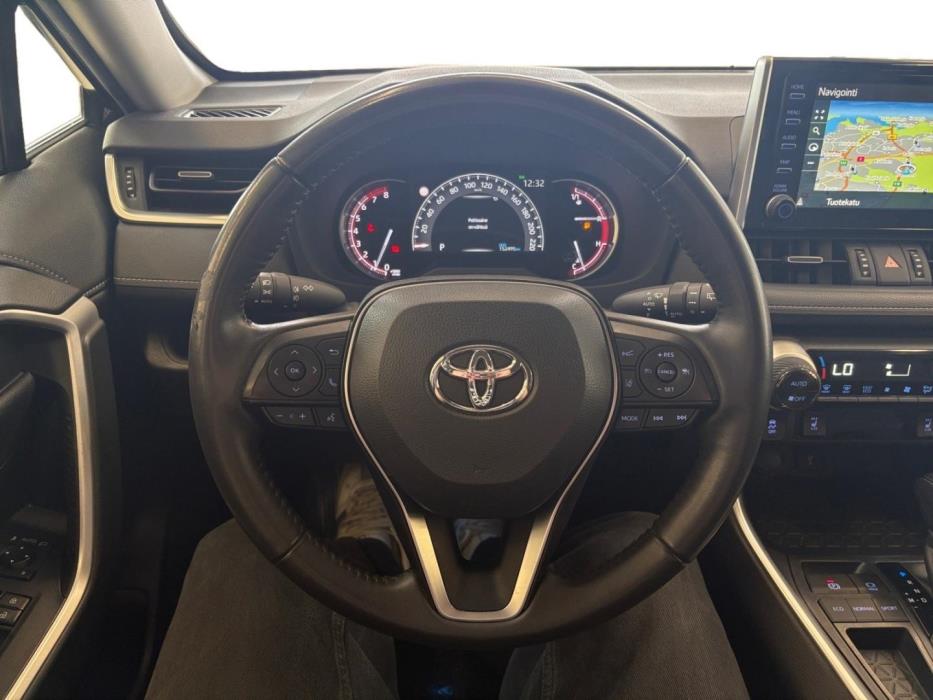 TOYOTA RAV4 2022