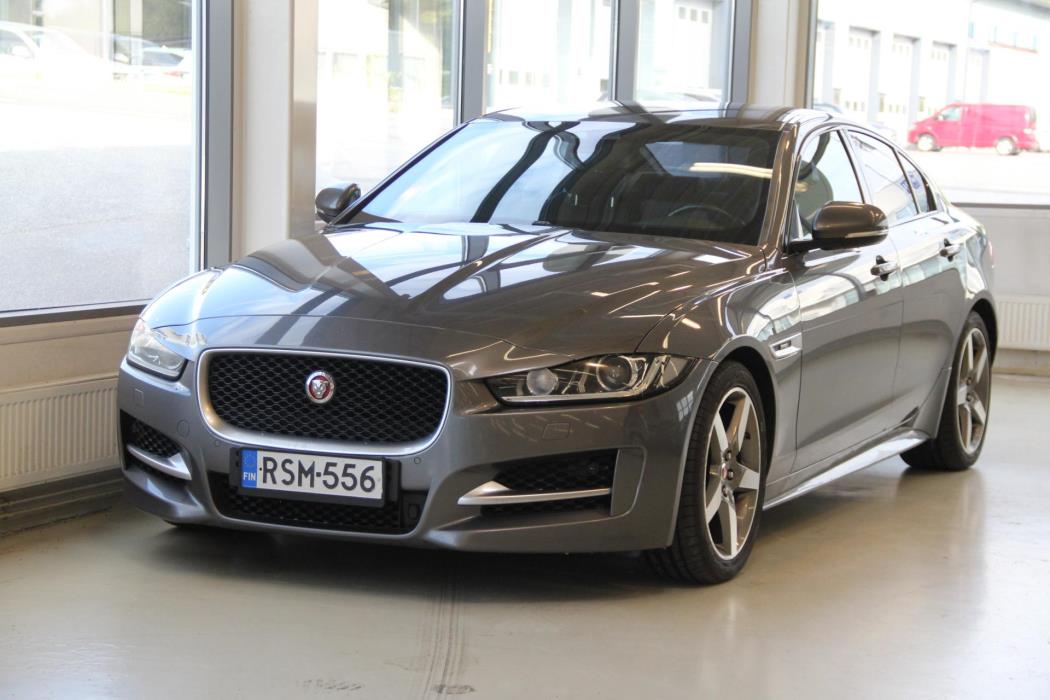 JAGUAR XE 2016