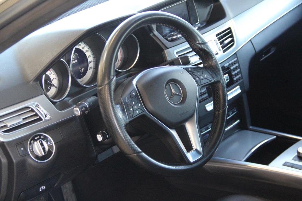 MERCEDES-BENZ E 2015