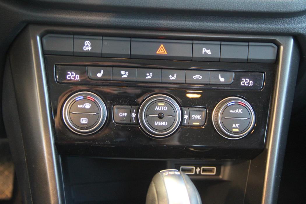 VOLKSWAGEN T-Roc 2018