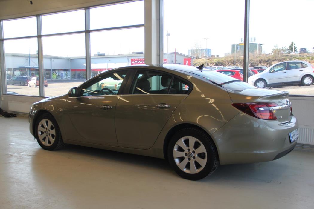 OPEL Insignia 2014