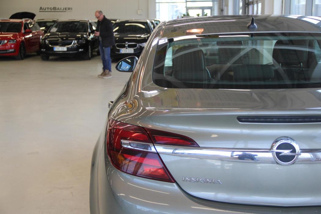 OPEL Insignia 2014