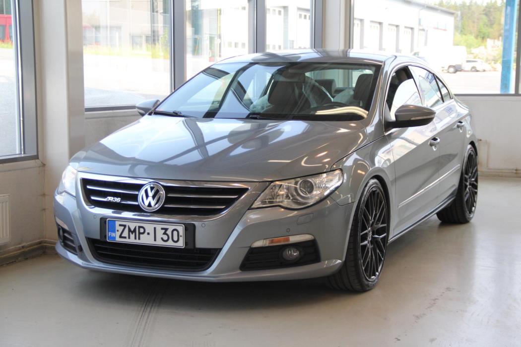 VOLKSWAGEN Passat CC 2009
