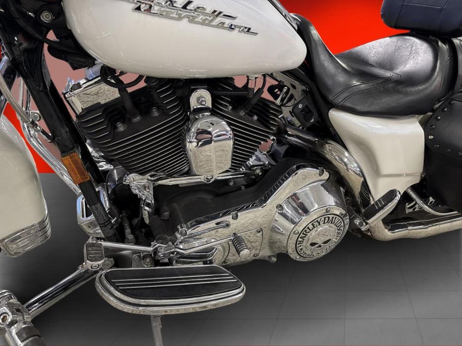 HARLEY-DAVIDSON Touring 2005