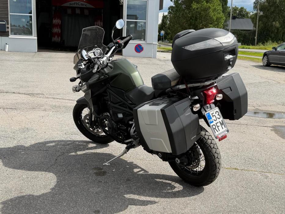 TRIUMPH Tiger 2013