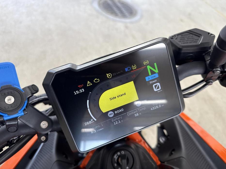 KTM 390 2024