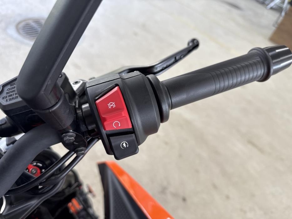 KTM 390 2024