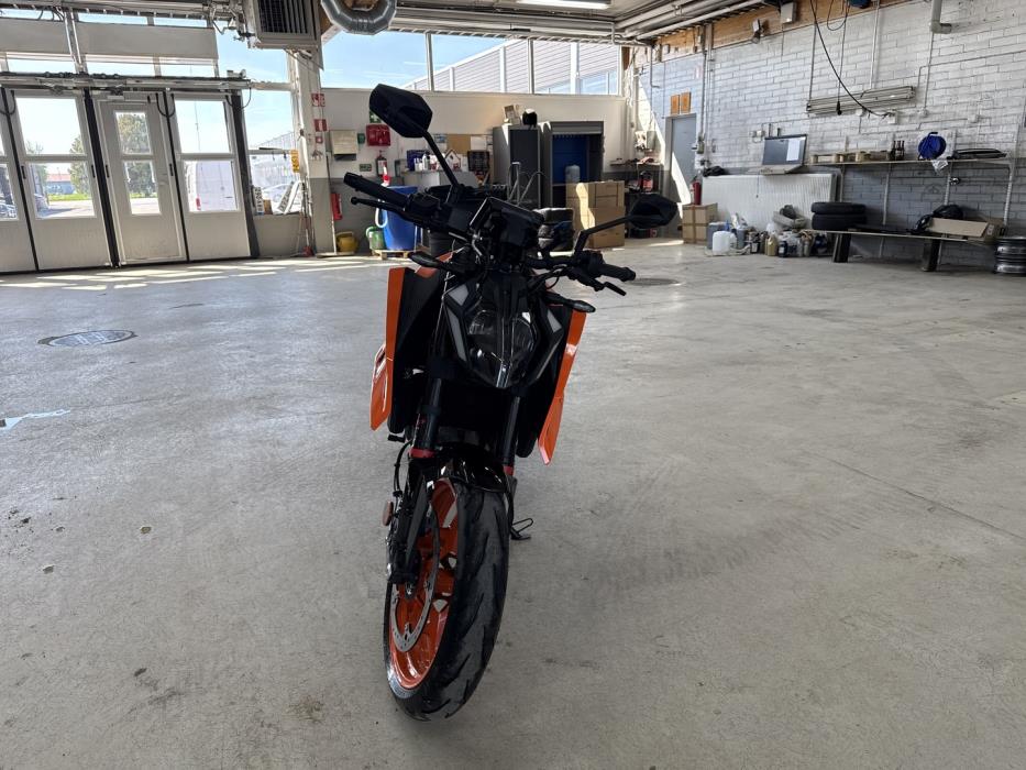KTM 390 2024