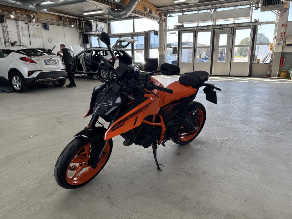 KTM 390 2024