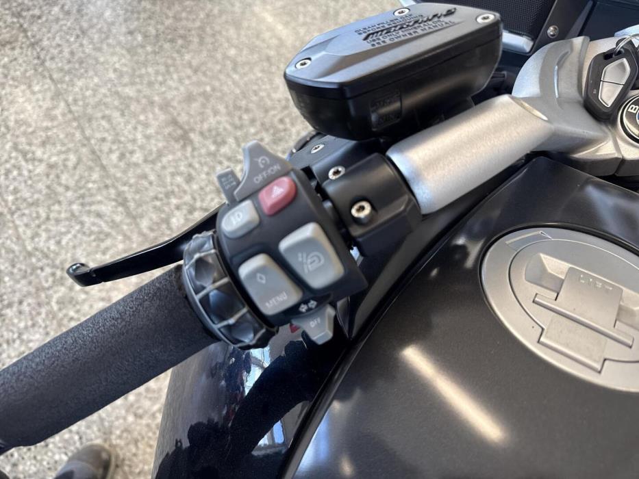 BMW K 2011