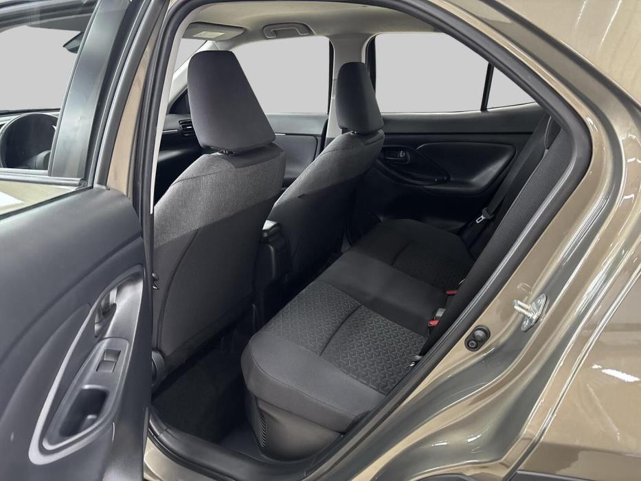 TOYOTA YARIS CROSS 2024