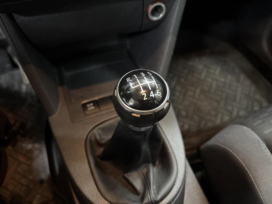 VOLKSWAGEN Touran 2008