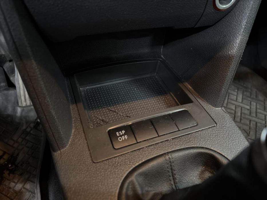 VOLKSWAGEN Touran 2008