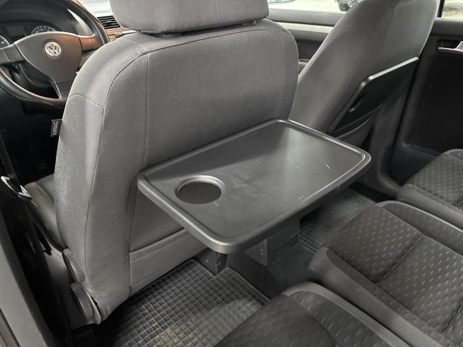 VOLKSWAGEN Touran 2008