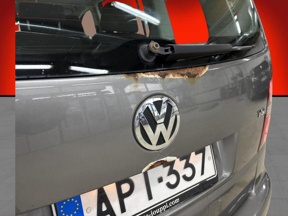 VOLKSWAGEN Touran 2008