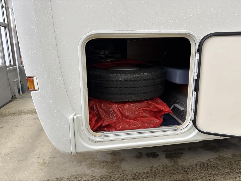 KABE Travelmaster  740 LB 2013