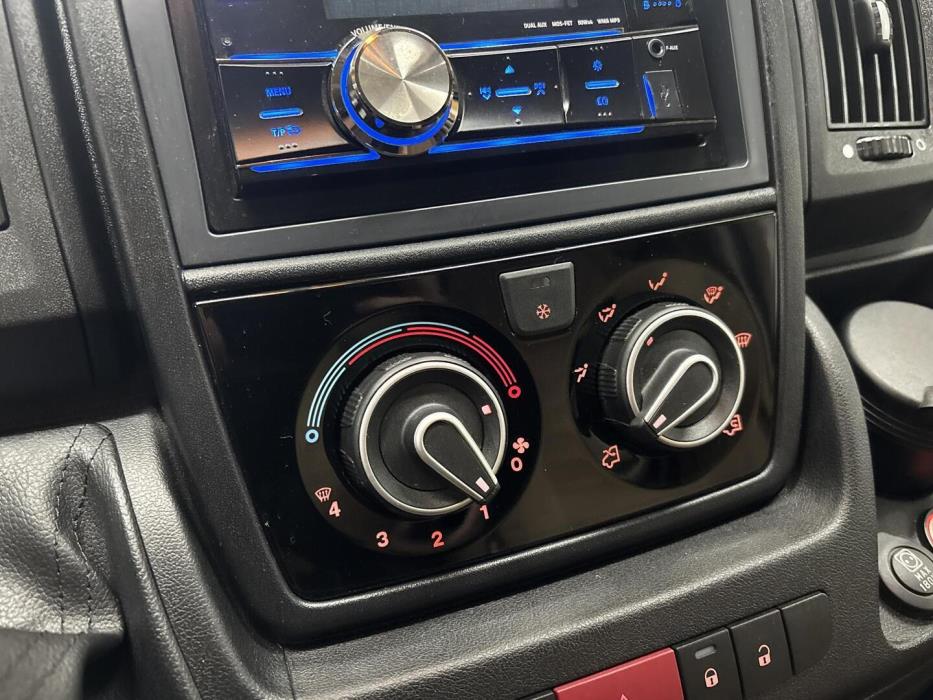 KABE Travelmaster  740 LB 2013