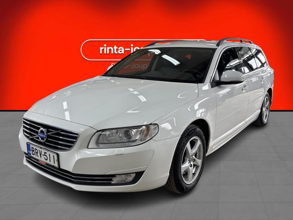 VOLVO V70 2015
