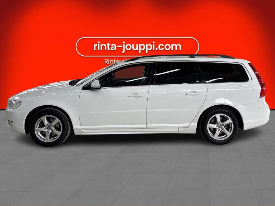 VOLVO V70 2015