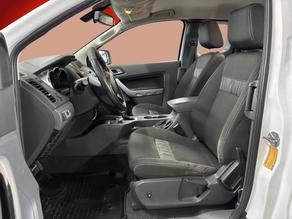 FORD Ranger 2012