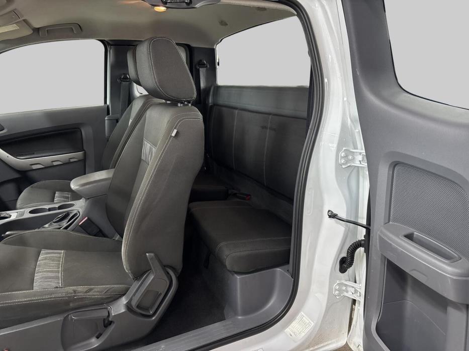 FORD Ranger 2012