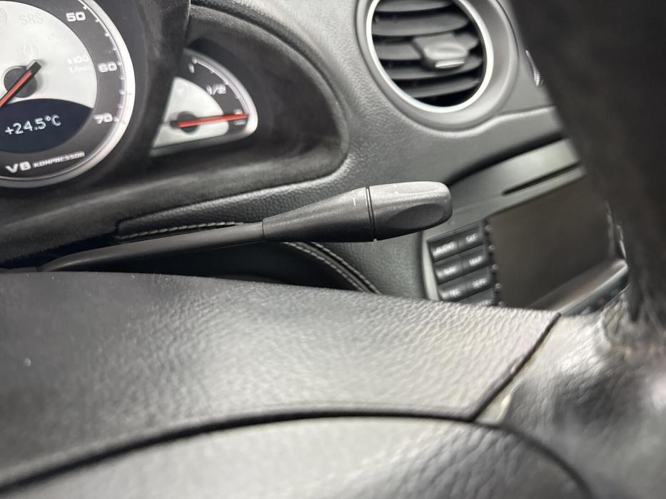 MERCEDES-BENZ SL 2004
