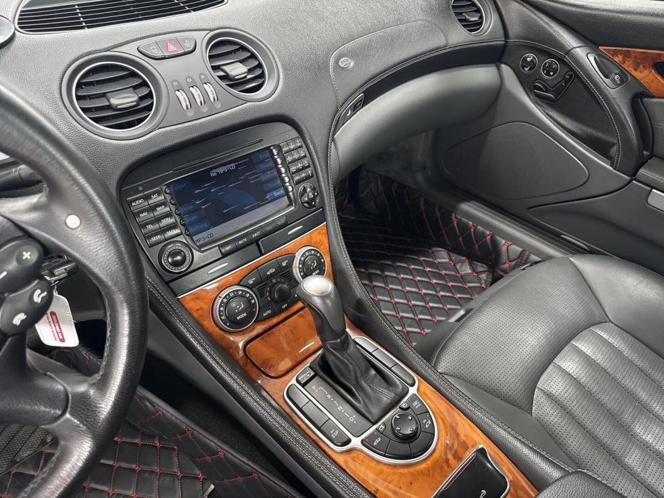 MERCEDES-BENZ SL 2004