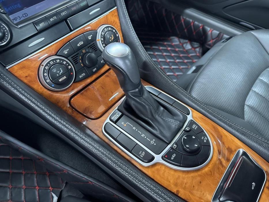MERCEDES-BENZ SL 2004