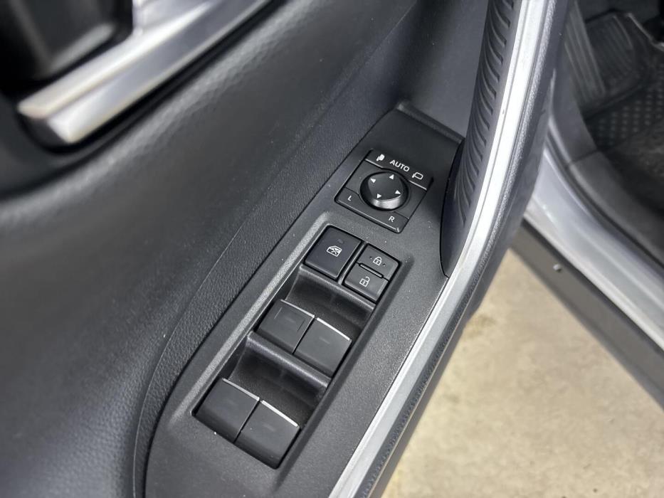 TOYOTA RAV4 Plug-In 2021