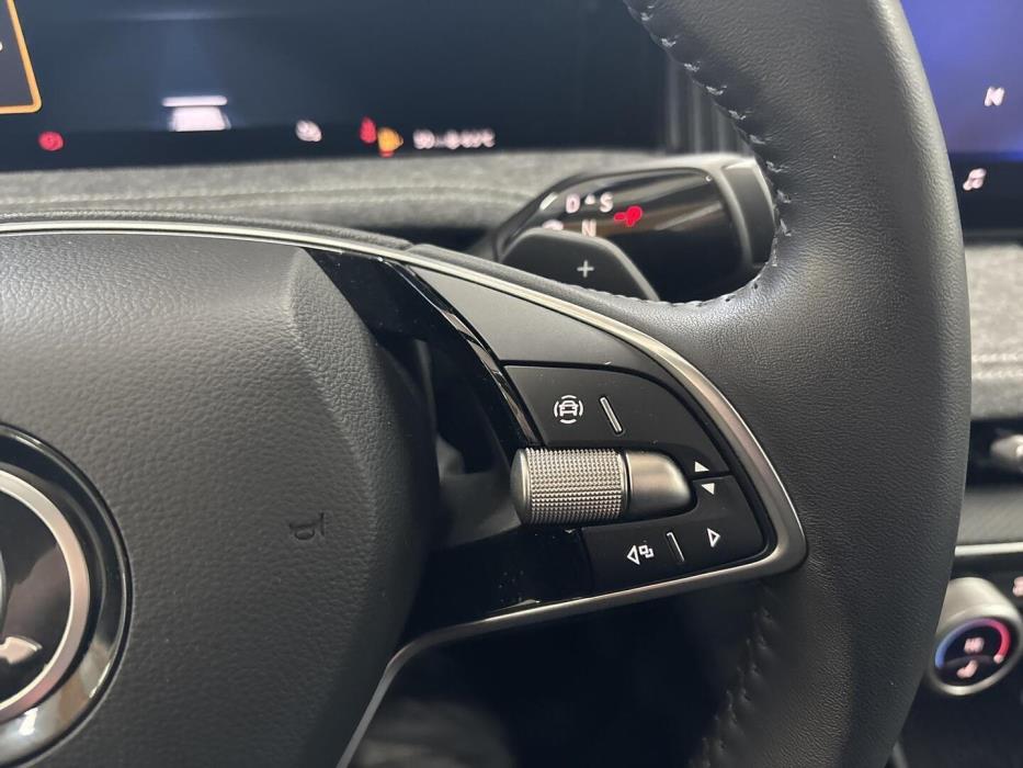 SKODA SUPERB 2024