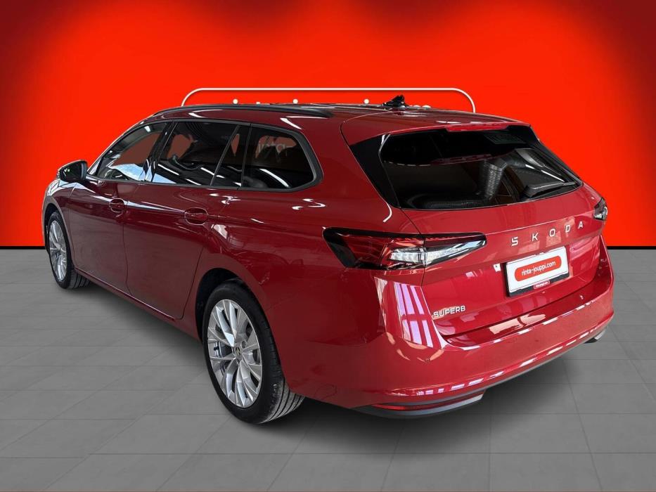 SKODA SUPERB 2024