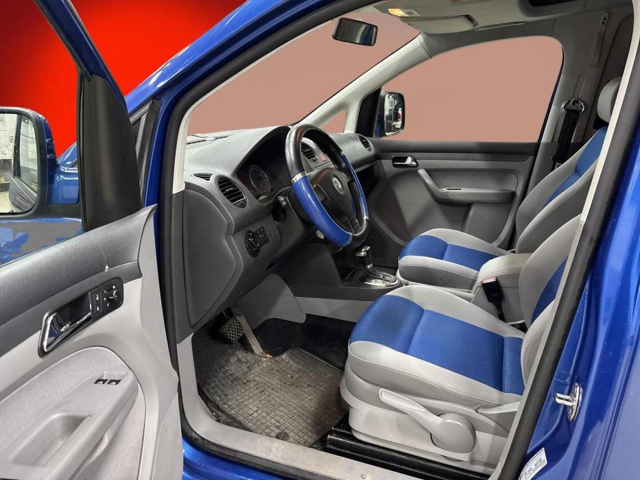 VOLKSWAGEN Caddy Maxi 2008