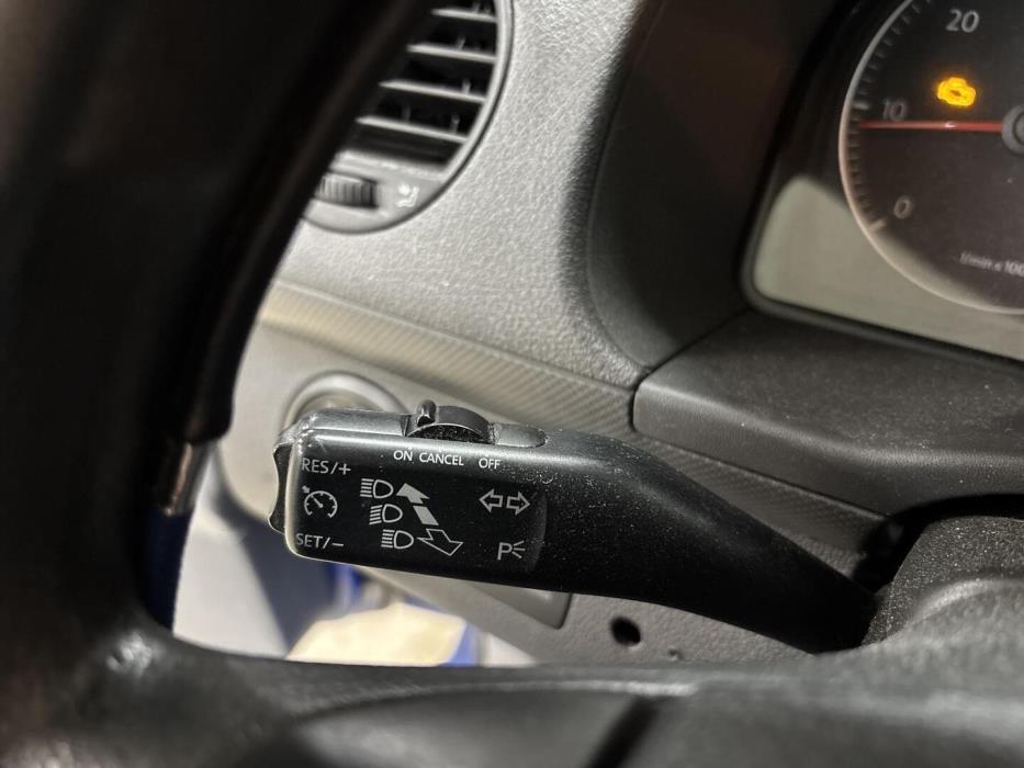 VOLKSWAGEN Caddy Maxi 2008