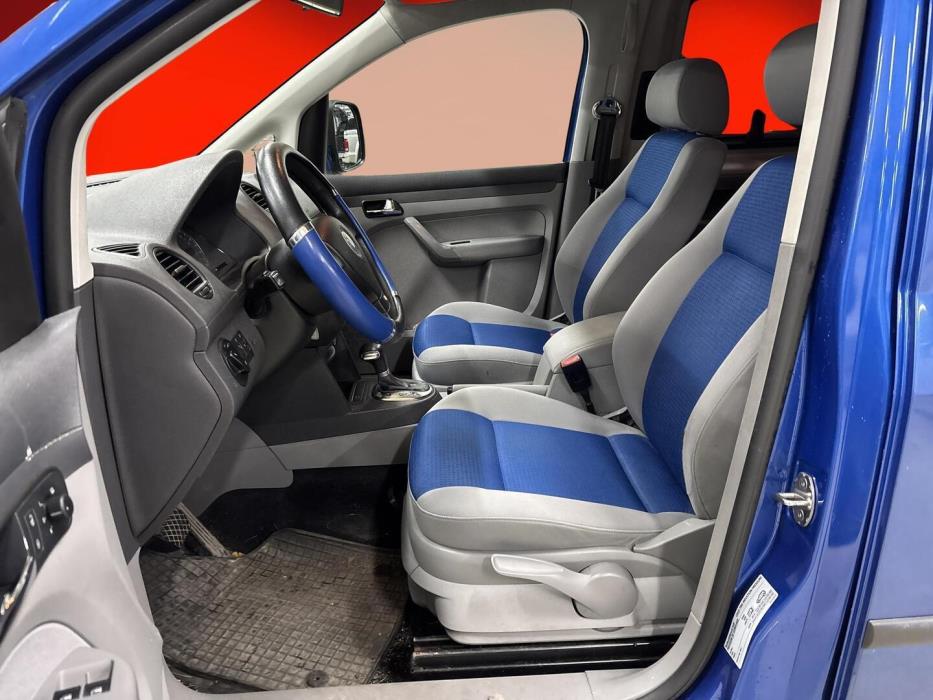 VOLKSWAGEN Caddy Maxi 2008
