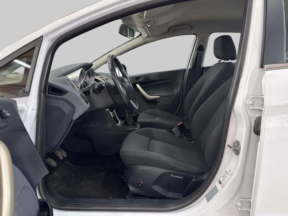 FORD Fiesta 2009