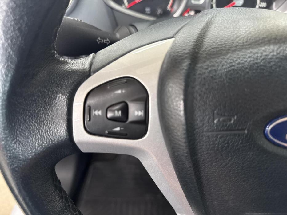 FORD Fiesta 2009