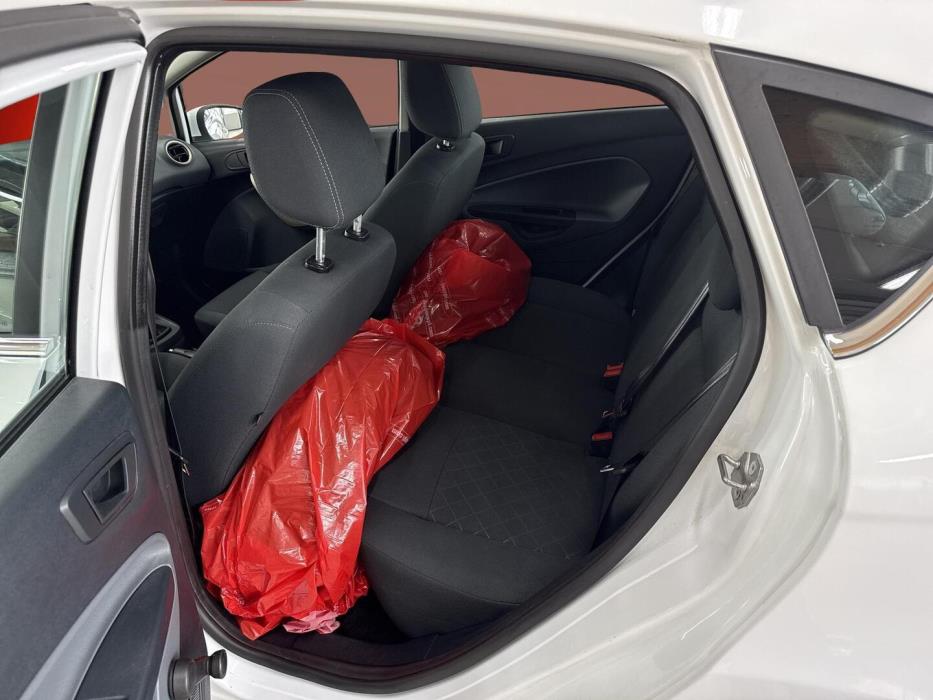 FORD Fiesta 2009