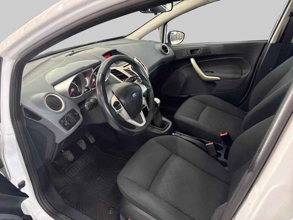 FORD Fiesta 2009