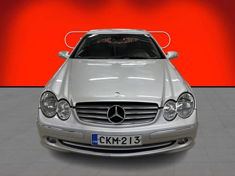 MERCEDES-BENZ CLK 2004
