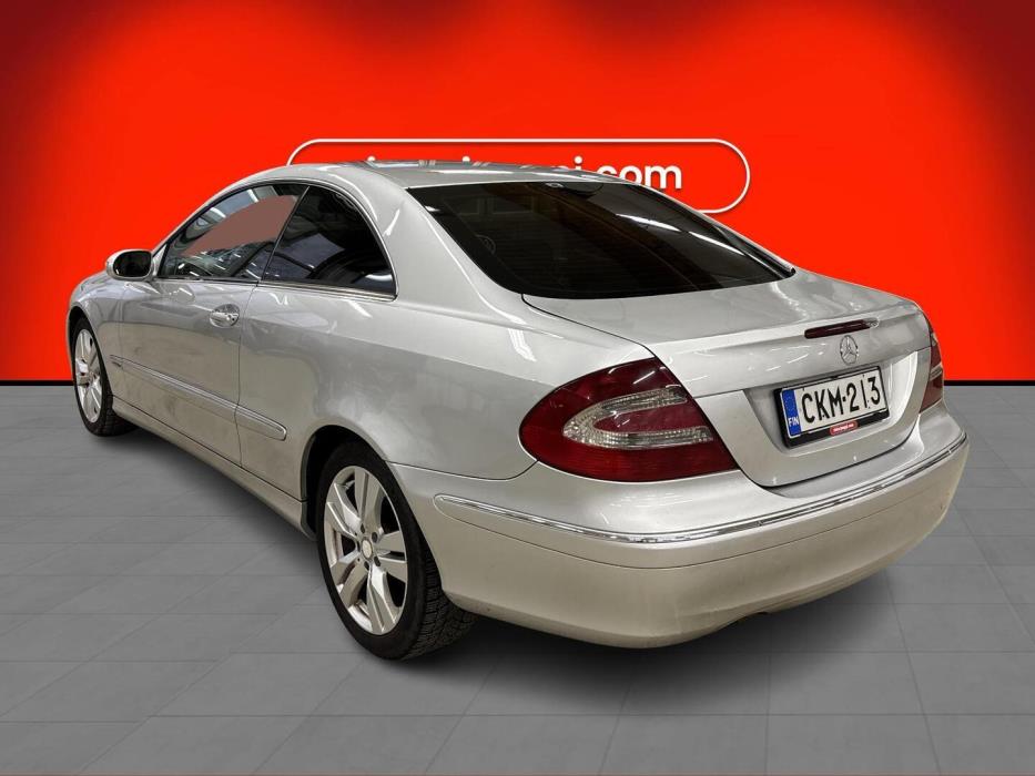 MERCEDES-BENZ CLK 2004