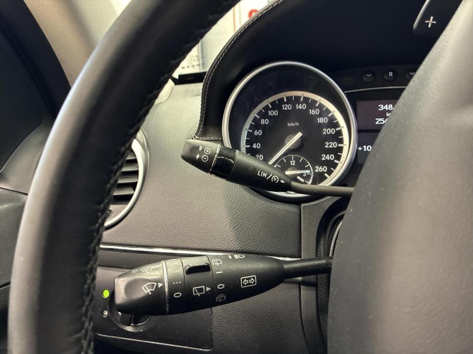 MERCEDES-BENZ GL 2011