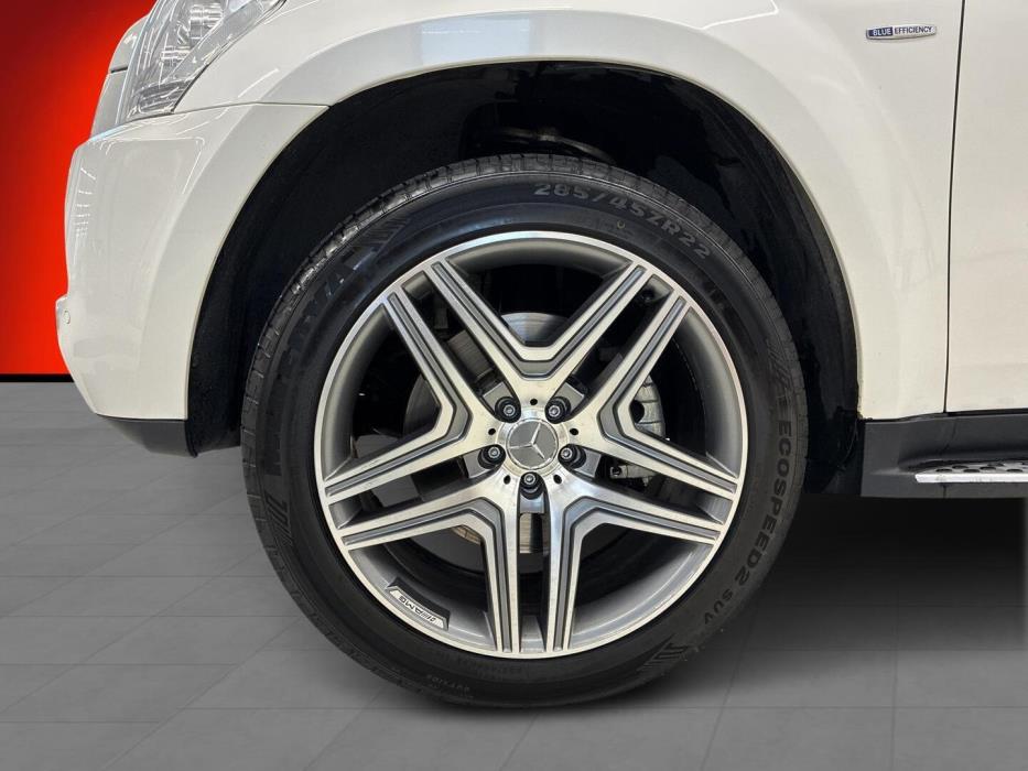 MERCEDES-BENZ GL 2011