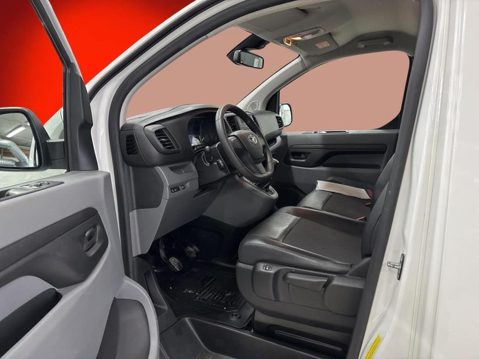 TOYOTA Proace 2020