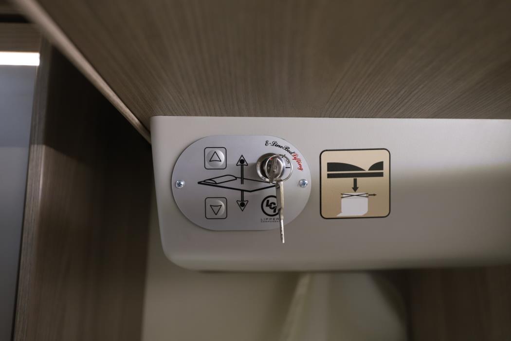 LMC ELEMENT T638 2021