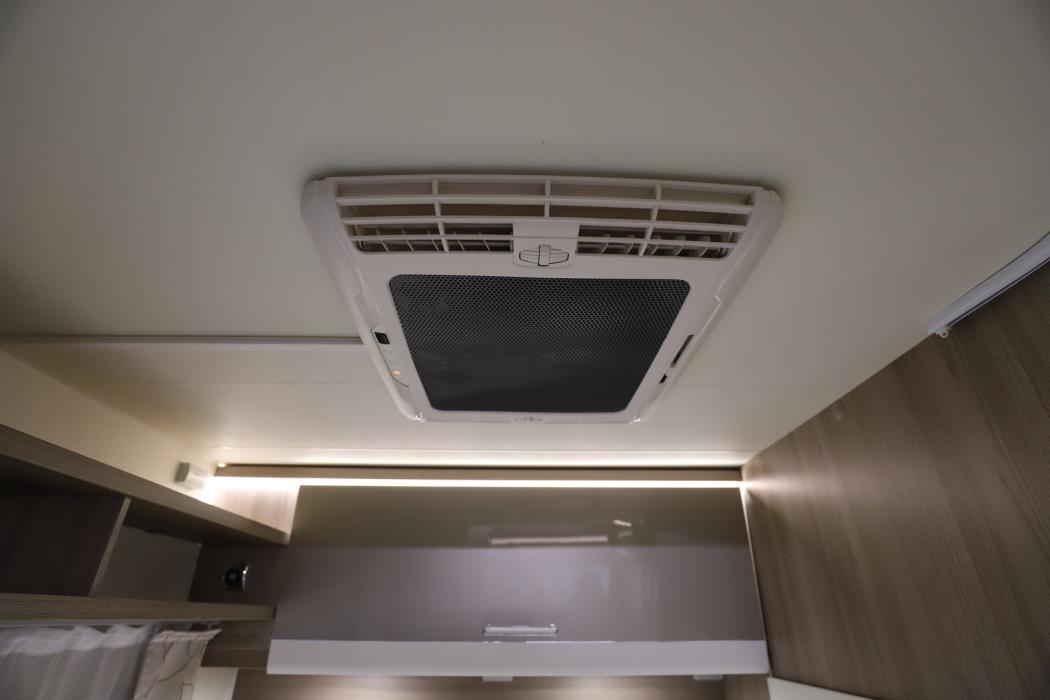 LMC ELEMENT T638 2021