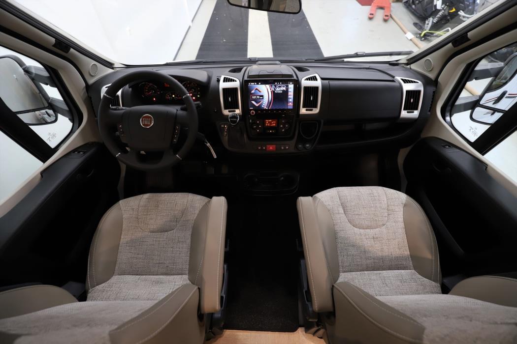 LMC ELEMENT T638 2021