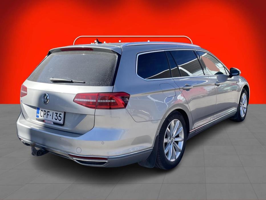 VOLKSWAGEN Passat 2016