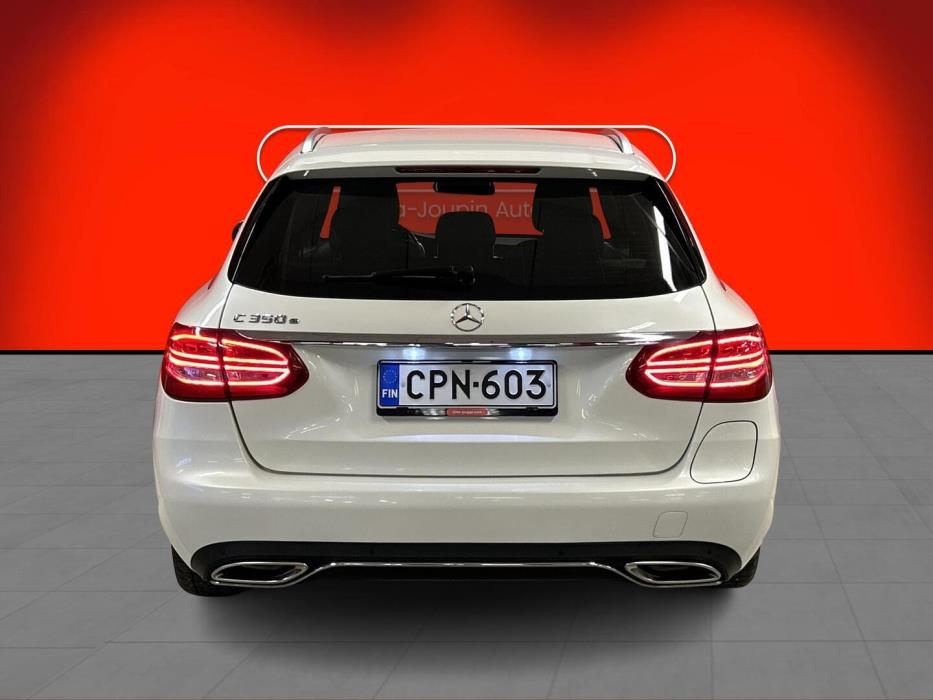 MERCEDES-BENZ C 2015