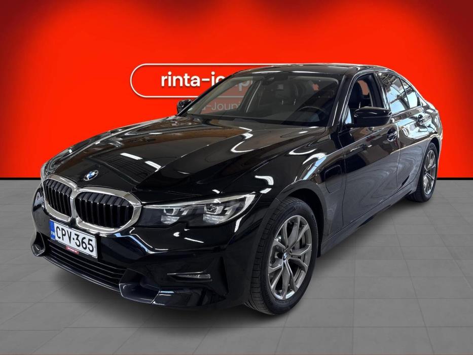 BMW 330 2020